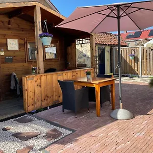 Bed & Breakfast Diemerplein